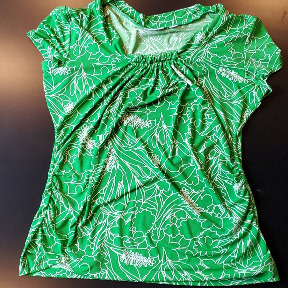 Green Patterned New York and Company Knit Shirt